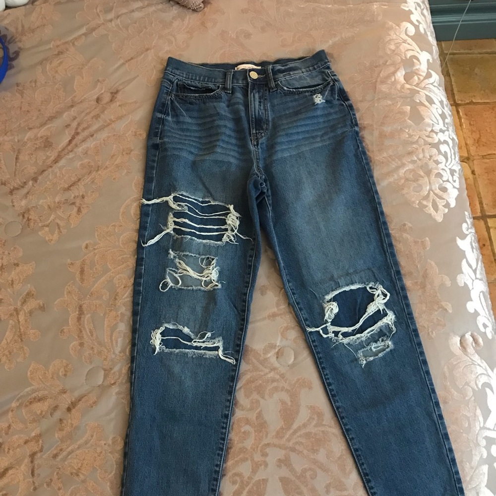 Ripped “curvy mom jeans”